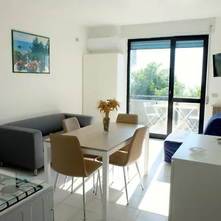Apartman Azzurra *