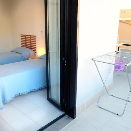Azzurra Apartment *